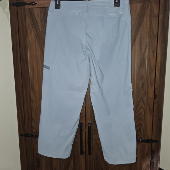 Women's Athletic EDDIE BAUER Travex Hiking Capri's Size 4 - Picture 2 of 7